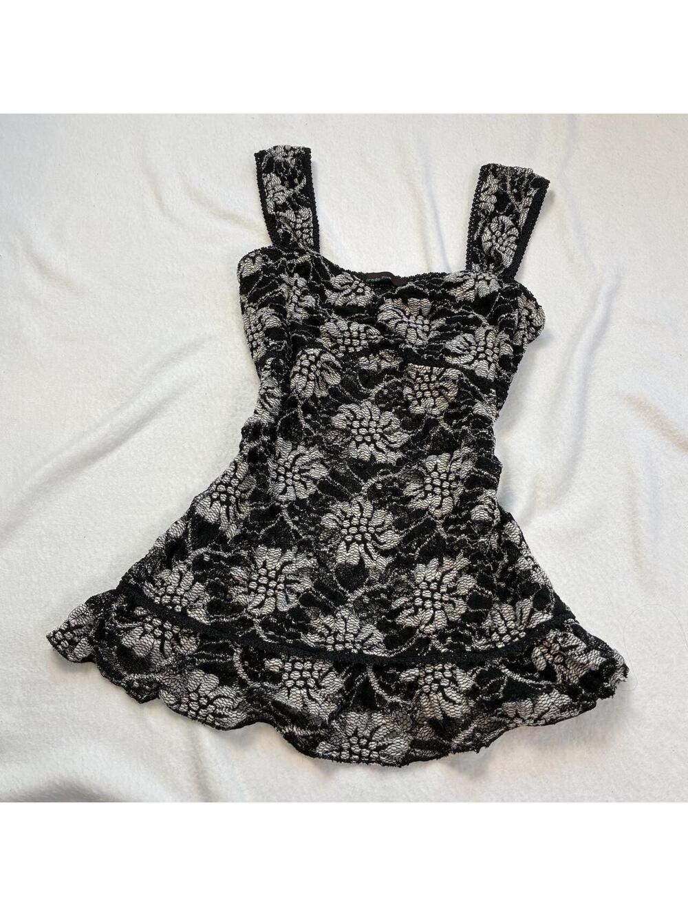 Vintage black floral lace sheer babydoll top! Freda Five vtg large, runs smaller
